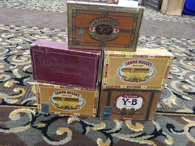 lot 167 image: 5 CIGAR BOXES