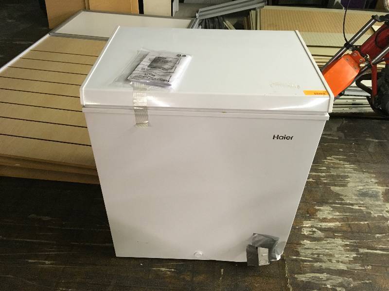lot 190 image: HAIER FREE STANDING FREEZER, 5 CUBIC FEET