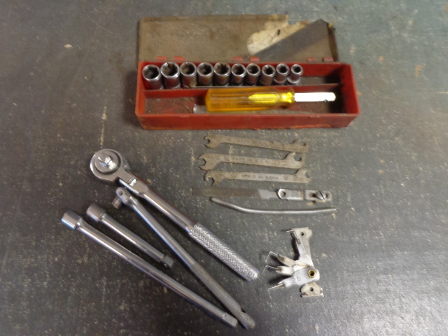 lot 23 image: Old Timers Distributor Tool Kit