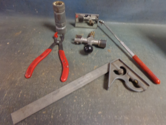 lot 28 image: Tools, Mirror, Ruler,