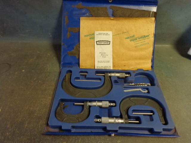 lot 43 image: Craftsman Precision Measuring Toolds