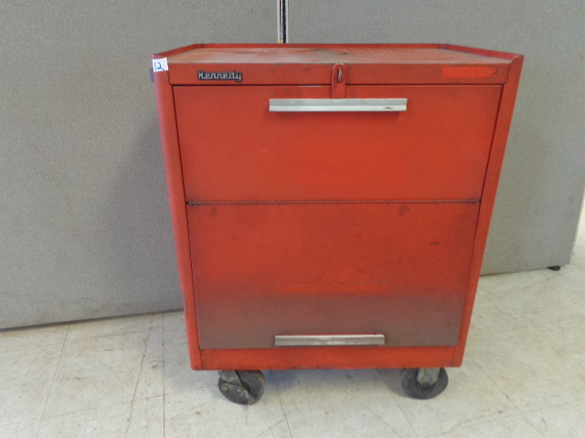 lot 12 image: Kennedy Tool Box