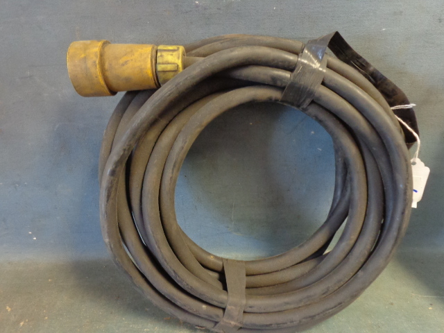 lot 51 image: Heavy Duty Wire
