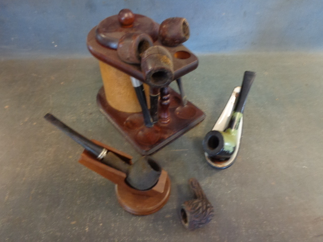 lot 91 image: Tobacco Pipes and More