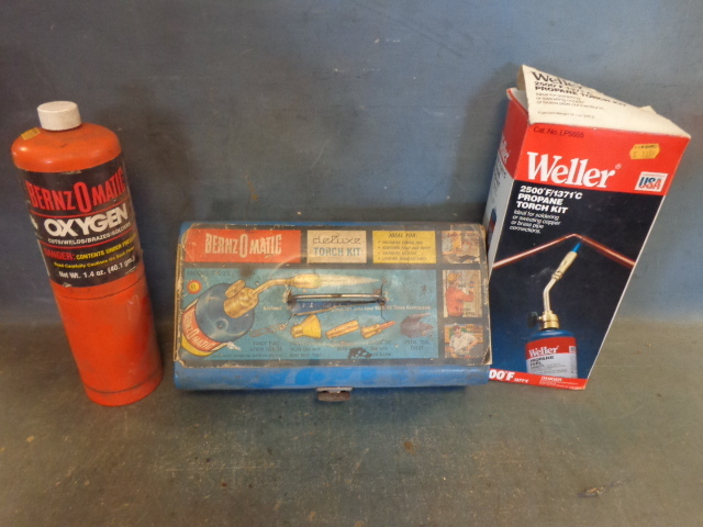 lot 92 image: Propane Torch Kits