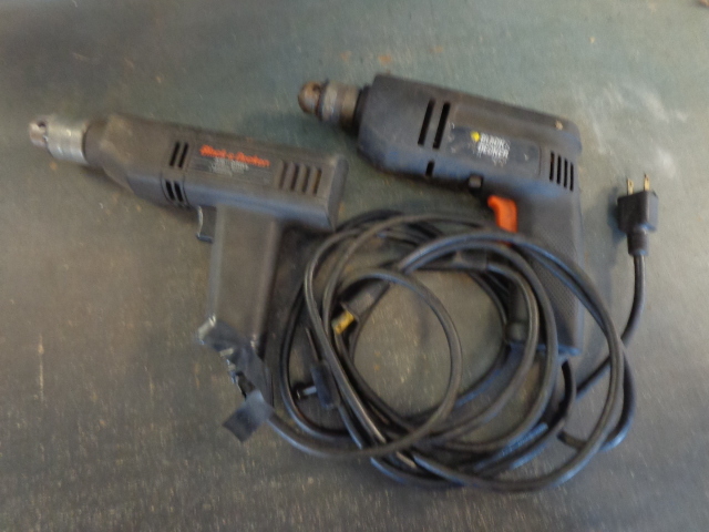 lot 95 image: Electric Drills