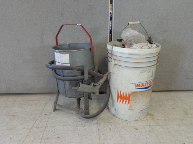 lot 106 image: Mini-Sand Blaster