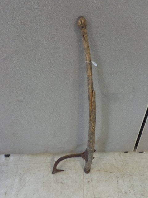 lot 120 image: Antique Logging Cant Hook