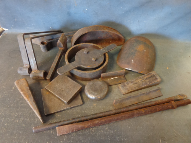 lot 140 image: Automotive Body Repair Tools