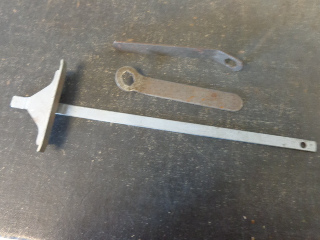 lot 147 image: Circular Saw Blades