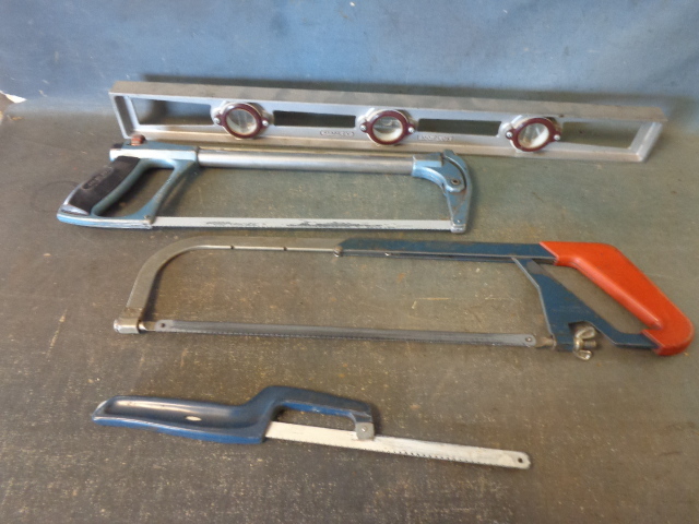 lot 149 image: Hack Saws and Level