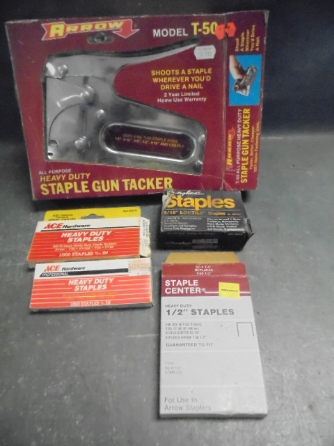lot 71 image: Staple Gun and Staples