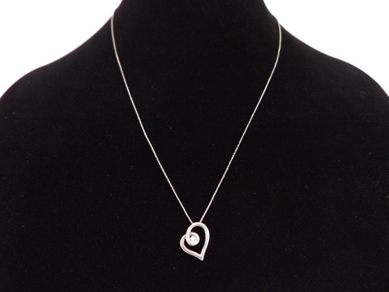 Sterling Silver Pendant with Genuine Diamond on Sterling Silver Necklace (3 grams Total Weight)