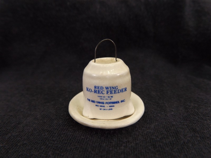 Vintage Red Wing Doll House Ko-Rec Feeder