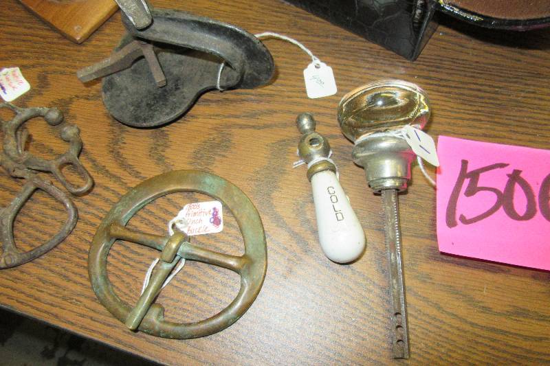 lot 150C image: Misc items as pictured  See closeups