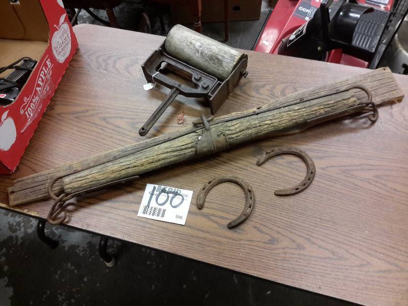 lot 100 image: Antique Yoke, 2 shoe horses, Roller of some type