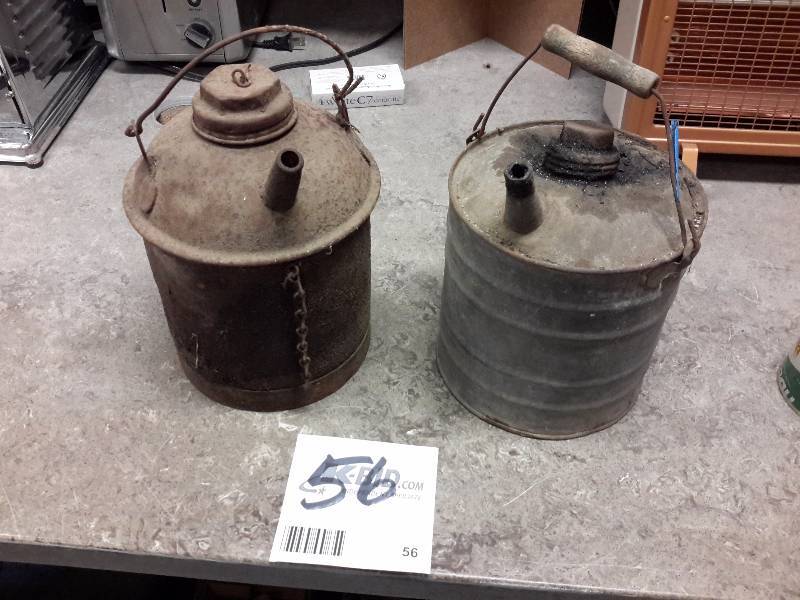 lot 56 image: 2 Vintage oil cans