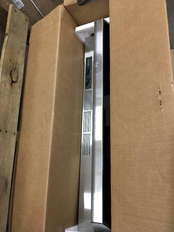 lot 26 image: Broan Econom 30 Range Hood  open box never used
