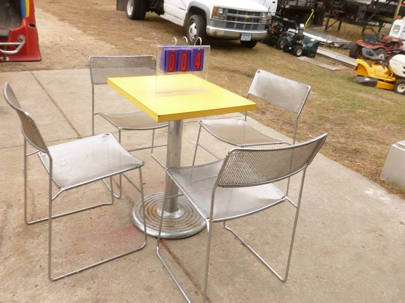 SnS auctions # 296 NSF Items & Table