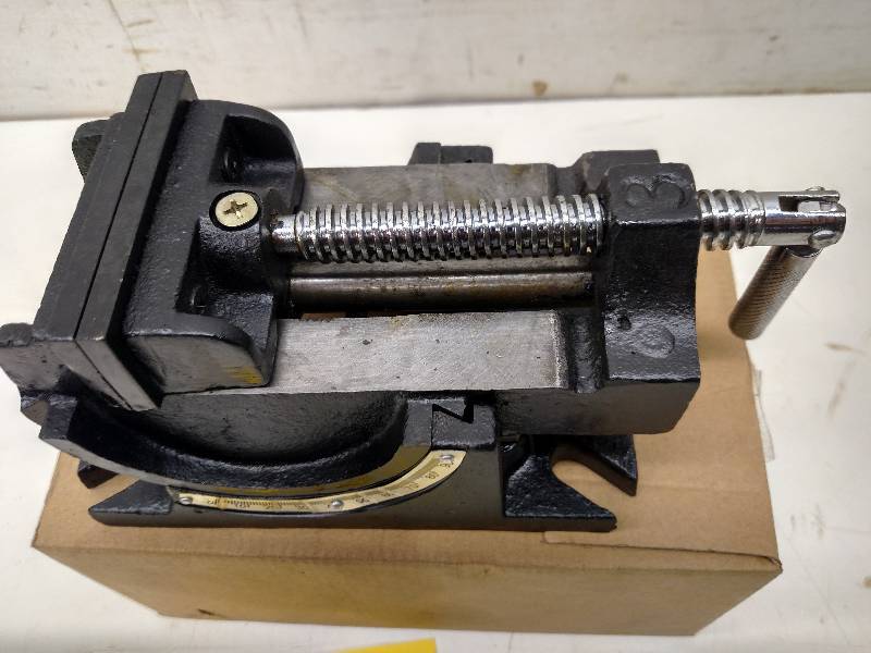 lot 45 image: 3 Compound Precision Speed Vise ...