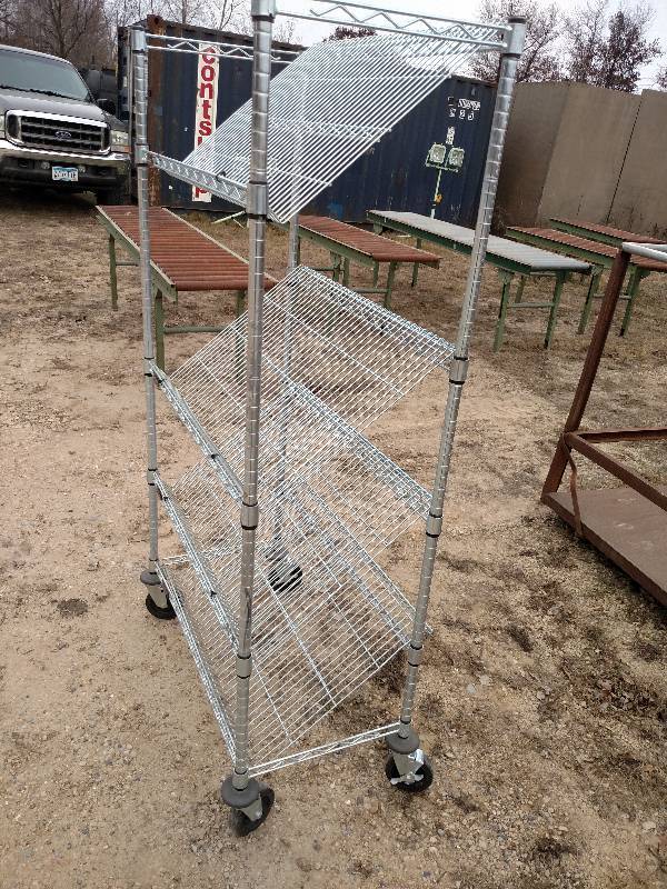 lot 116 image: Eagle NSF Wire Cart, 3x18x68...