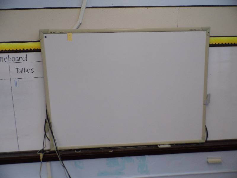 lot 1 image: Promethean White Board w Epson Projector