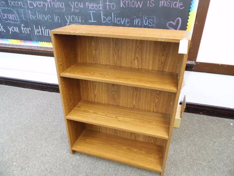 lot 6 image: Bookcase