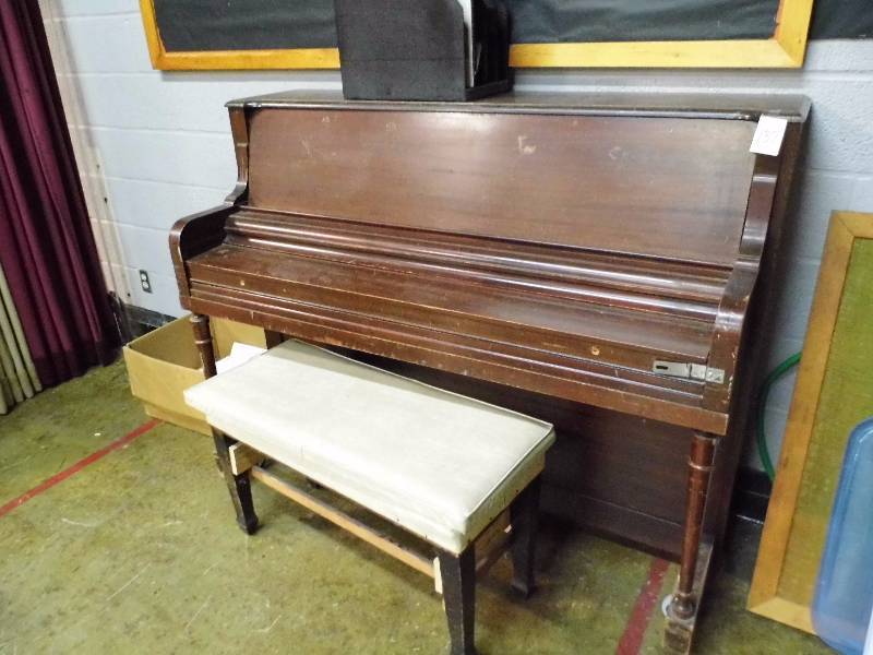 lot 137 image: Piano w Bench