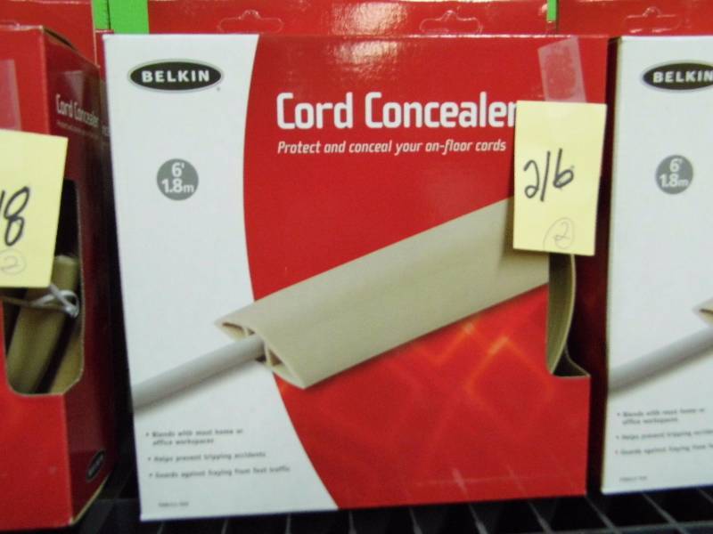 lot 216 image: Lot of 2 New Cord Concealers
