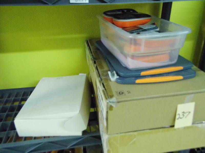 lot 237 image: Activity Boards - Controllers - Cables