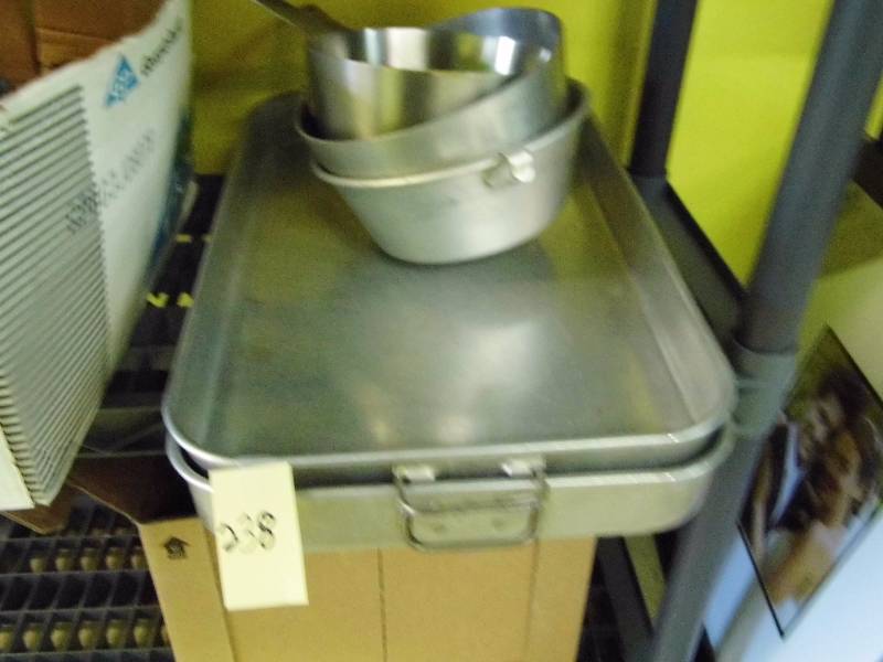 lot 238 image: Kitchen Pans - Misc