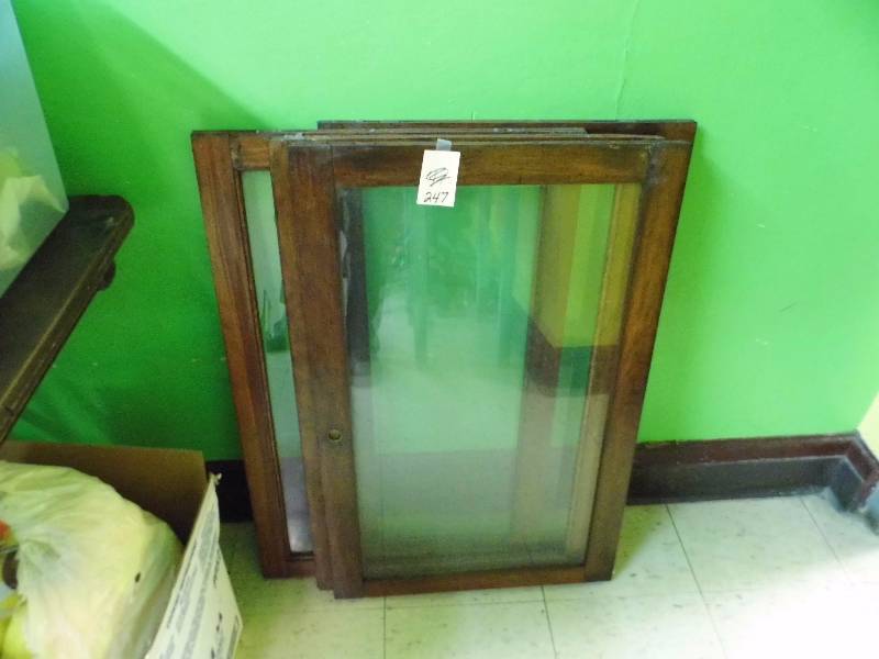 lot 247 image: Glass Cabinet Doors