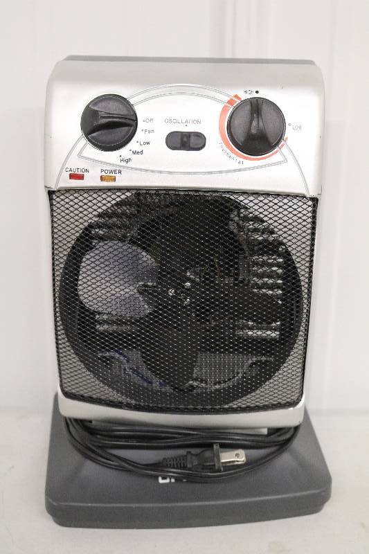 lot 26 image: Electric Heater