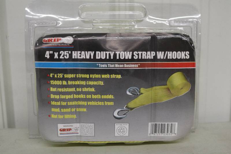 lot 57 image: Heavy Duty Tow Strap
