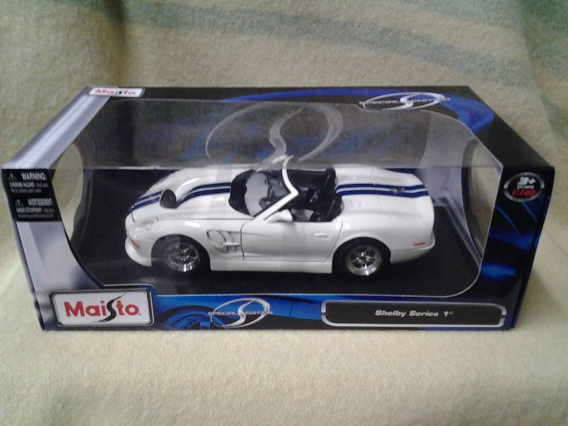 lot 12 image: Maisto Special Edition Metal Die Cast 118 Scale Shelby Series 1