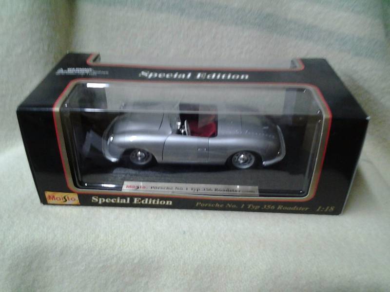 lot 19 image: Maisto Special Edition Metal Die Cast 118 Scale 1948 Porsche No. 1 Typ 356 Roadster