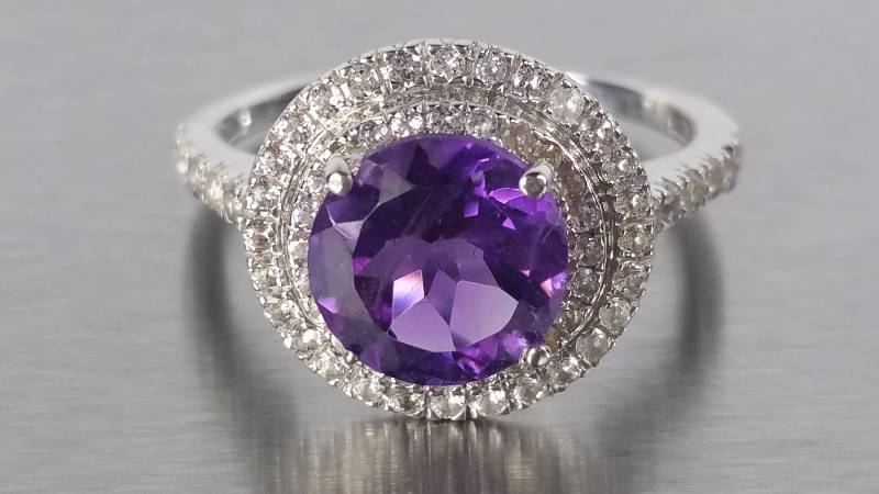 lot 60 image: Amethyst Ring