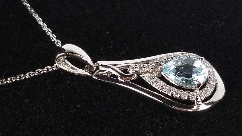 lot 60C image: Blue Topaz Necklace