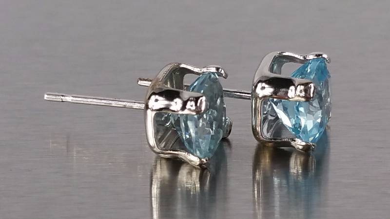 lot 112 image: Blue Topaz Earrings