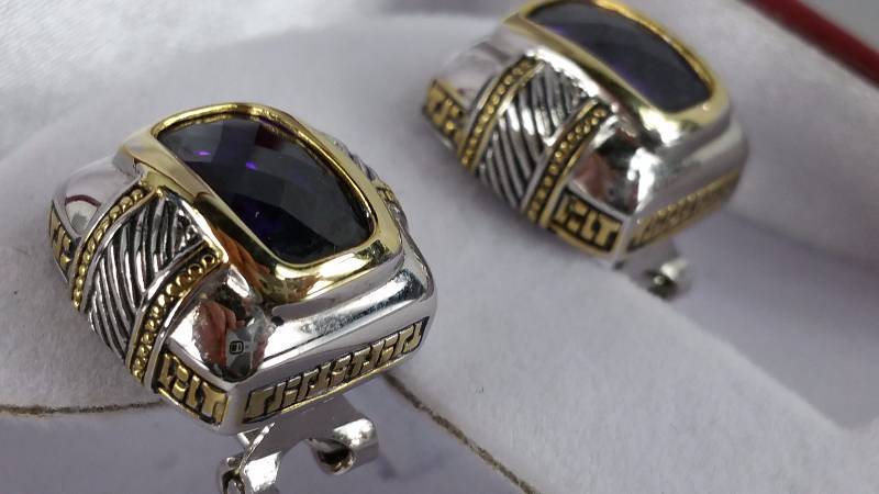 lot 129 image: Purple, Silver, and Gold Costume Jewelry