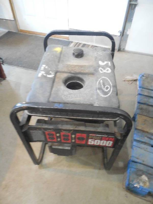 lot 12 image: COLEMAN POWERMATE 5000 PRO GEN WITH BRIGGS 9 HP MOTOR