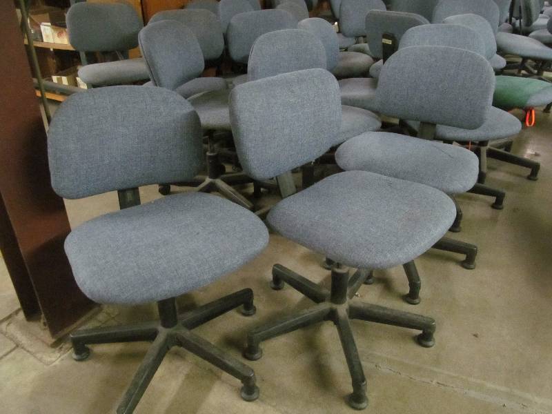 lot 29 image: office chairs
