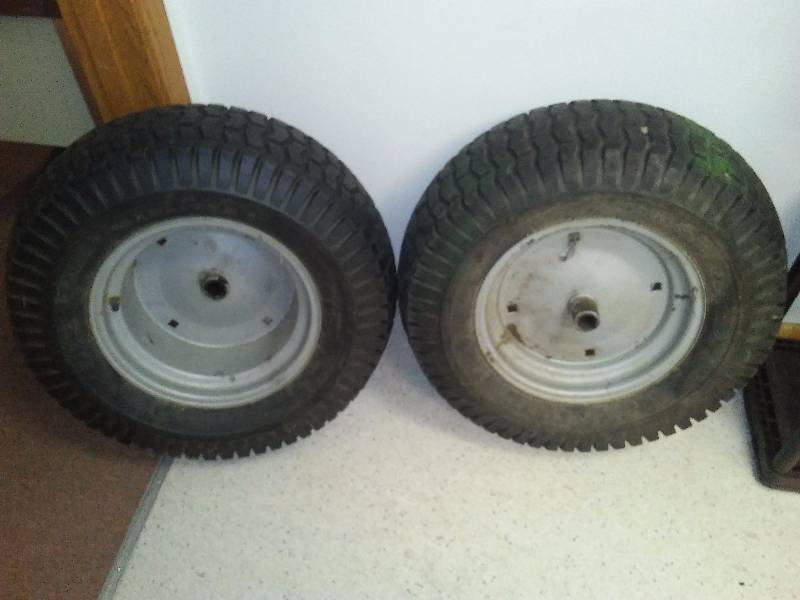 lot 14 image: Pneumatic Tires with wheels, Turf Saver (2) 23 x 9.50-2, 3 ply, good condition
