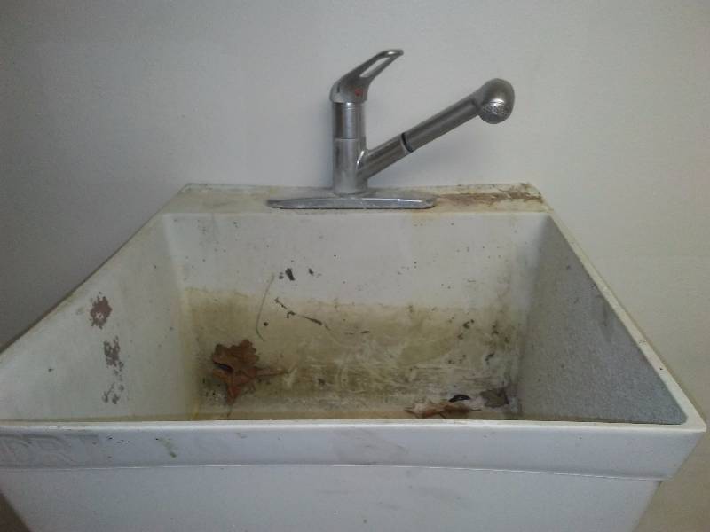 lot 55 image: Utility Sink, 14.5 D x 23-inch square