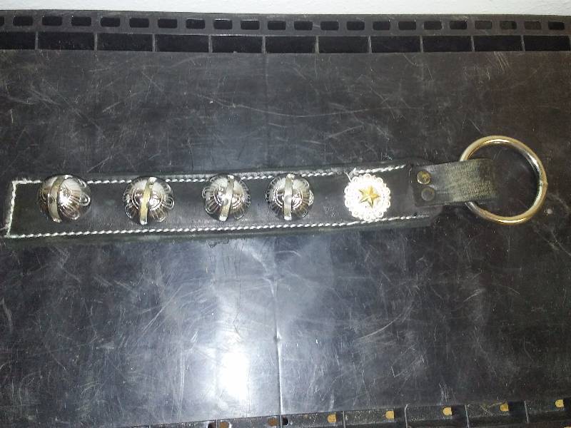 lot 101 image: Leather Horse Bell Accessory