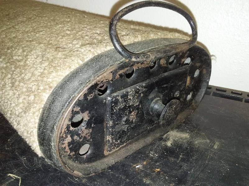 lot 131 image: Vintage Coal Automobile Heater