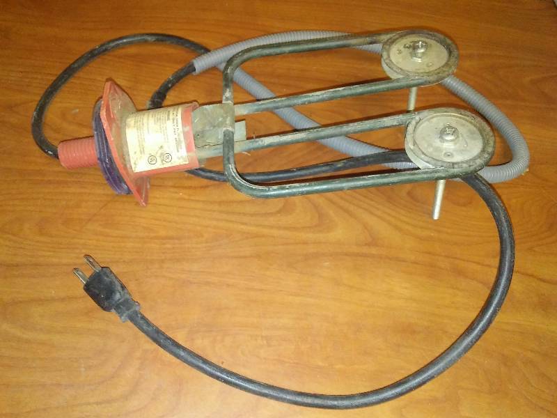 lot 164 image: Water Heater, through drain plug style