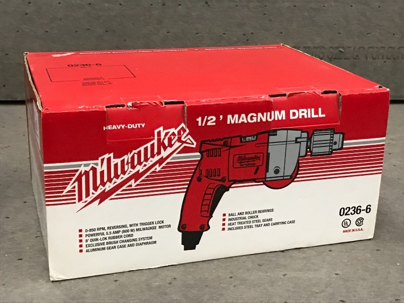 lot 20 image: New Milwaukee Heavy Duty 12 Magum...