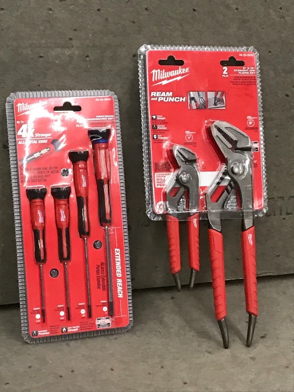 lot 41 image: Lot Of New Milwaukee 4-Piece Preci...
