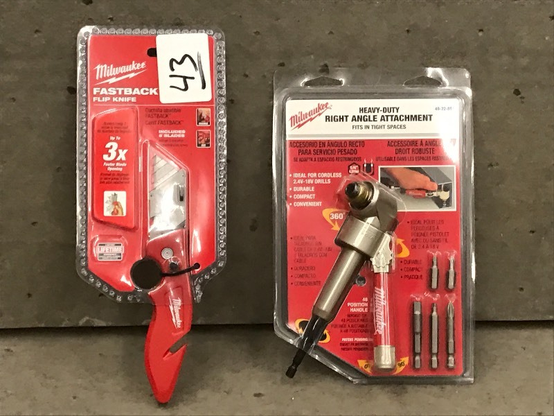 lot 43 image: Lot Of New Milwaukee Fast-Back Fli...